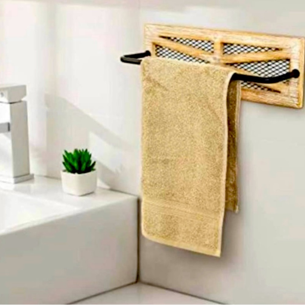 Towel rack